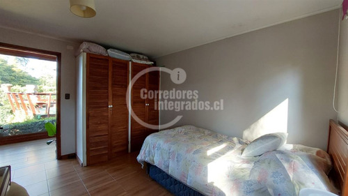 Casa En Venta De 5 Dormitorios En Santo Domingo
