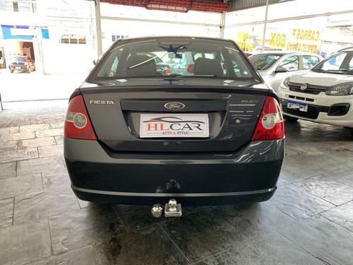 Imagem 5 de 20 de Ford Fiesta Fiesta 1.0 8v Flex/class Completo