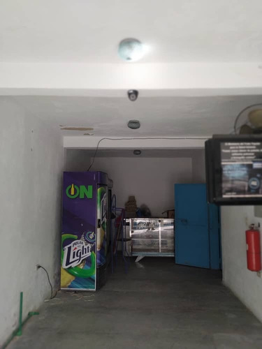 Imagen 2 de 12 de Sv Vende Local Con Fondo De Comercio Activo Licorería Palo N