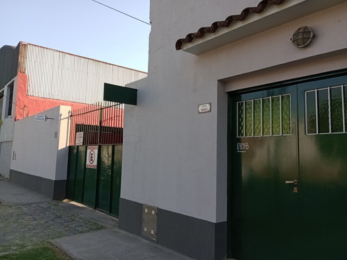 Lote En Zona Comercial Con Construccion A Ref O Demoler