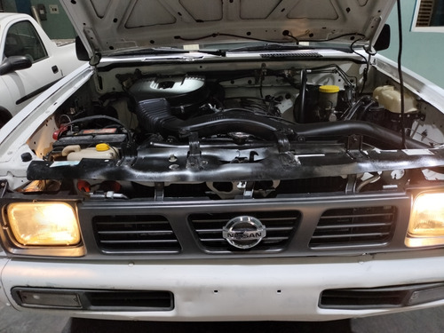Nissan Pick-up Doble Cabina