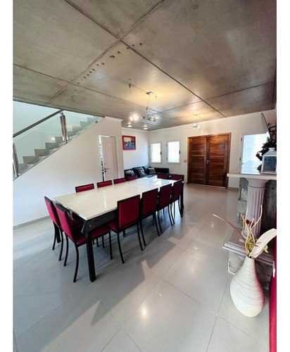 Pinamar - Casa Los Nietos - Moderna Y Funcional