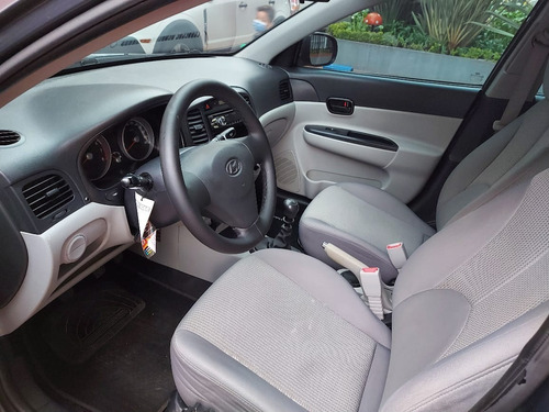 Hyundai Accent Visión 1.400 Cc Full Equipo