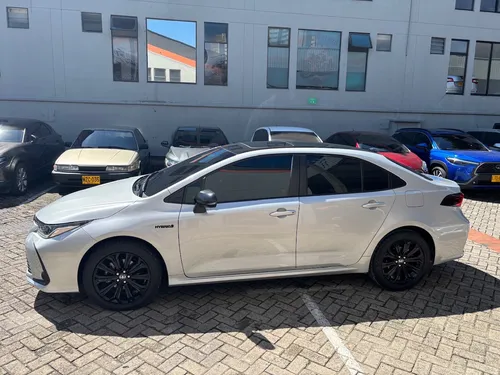 Toyota Corolla 1.8 Seg hybrid