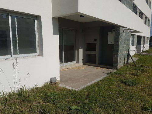 Imagen 6 de 30 de Departamento - Lagoon Pilar 2 Amb En Pb Con Jardín Y Cochera
