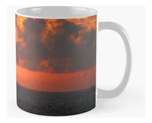 Taza Crucero Al Atardecer Rojo Romance Y Aventura. Calidad P