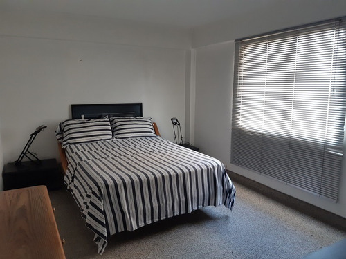 Imagen 10 de 11 de Amplio Apartamento En Parque Humboldt Para La Venta / 0414-3907836
