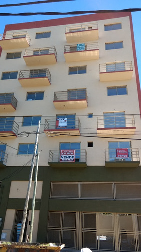 (dv 81) Departamento De 3 Ambientes Con Cochera Y Baulera En Venta En San Miguel!!!.