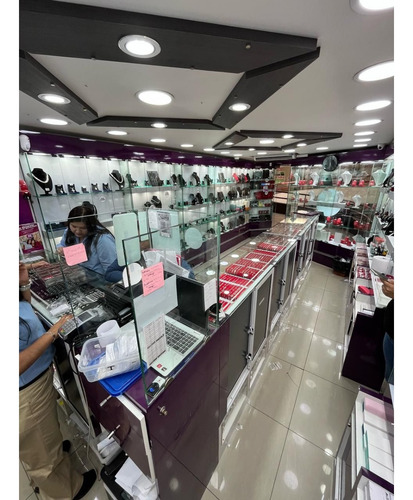 Bulnes - Local Comercial En Caracol - Primer Piso, Local 19