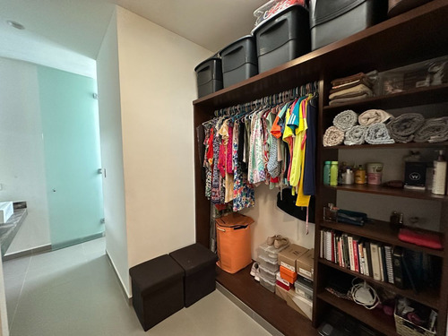 Casa De 3 Recamaras En Venta En Cholul, Mérida Yucatan