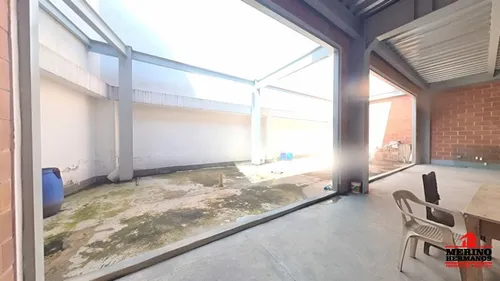 Bodega En Arriendo En Medellín - La America