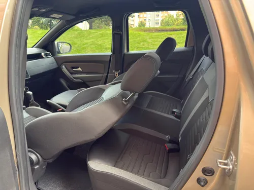 Renault Duster 1.3 Intense Cvt