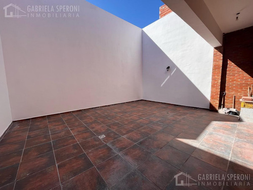 Imagen 10 de 24 de Chalet 4 Ambientes - Gerli