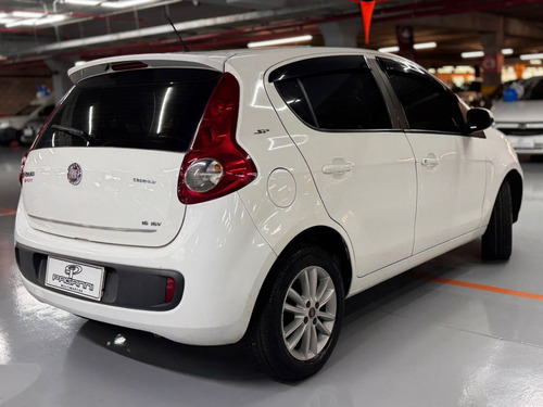 Fiat Palio 1.6 MPI ESSENCE 16V FLEX 4P MANUAL