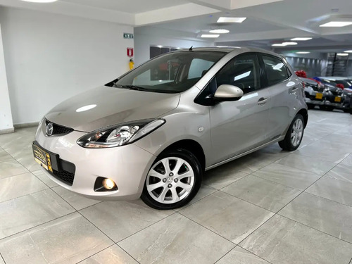 Mazda 2 Mt 2011