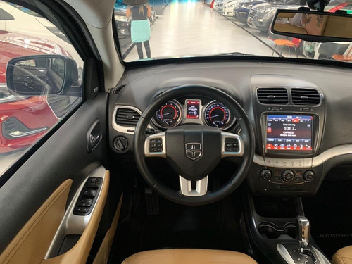 Imagem 12 de 14 de Dodge Journey Sxt 3.6 V6 Aut Gasolina Automático