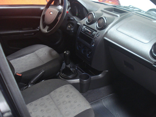 Ford Fiesta 1.0 Mpi Hatch 8v Flex 4p Manual