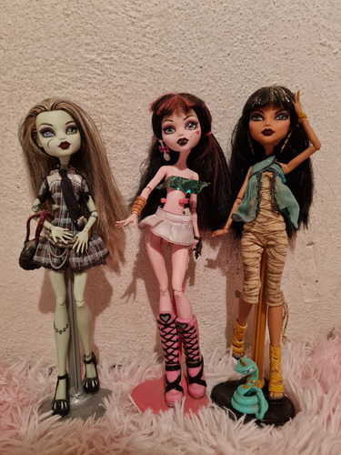 Colección Muñecas Monster High En Sus Primeras Ediciones.