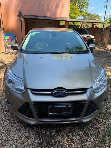 Ford Focus Titaium Automatico Sedán