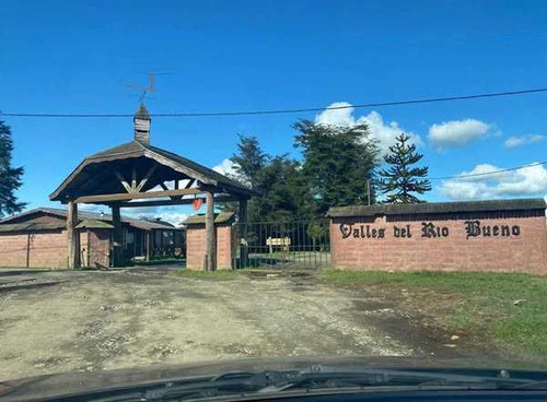 Vende Parcela En Condominio Valles Rio Bueno (101135)