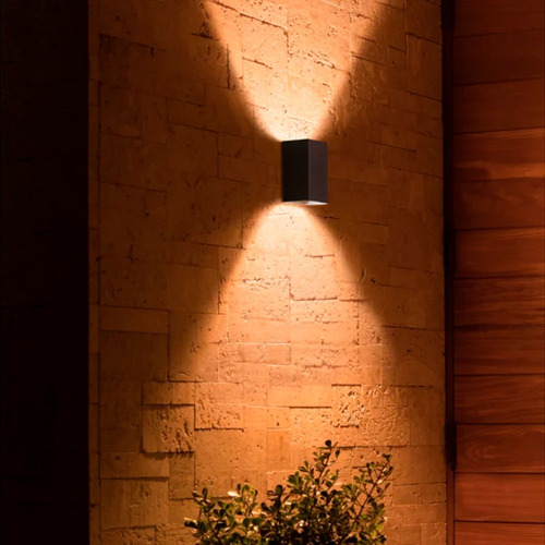 Philips Hue Resonate Aplique Exterior Inteligente Multicolor Color Negro