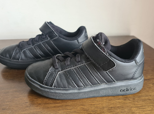 Zapatillas adidas Grand Court 2.0 Niños T. 26.5