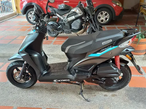 Vendo Moto Agility Fusión Mod 2022 125 Cc Gris Piedra