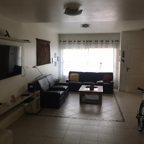 Imagen 2 de 17 de Casa En Venta En Ramos Mejía
