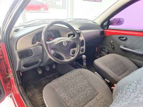 Imagem 4 de 8 de Fiat Strada 1.4 Mpi Fire Cs 8v Flex 2p Manual