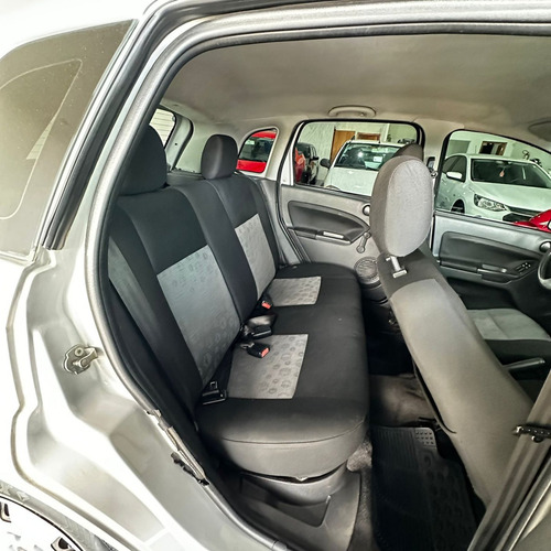 Ford Fiesta 1.0 ROCAM HATCH 8V FLEX 4P MANUAL