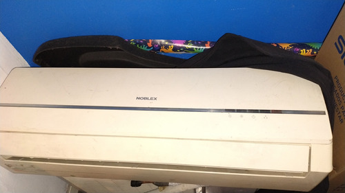 Aire Frío Calor Noblex Usado 2400frigorias Blanco (Usado)