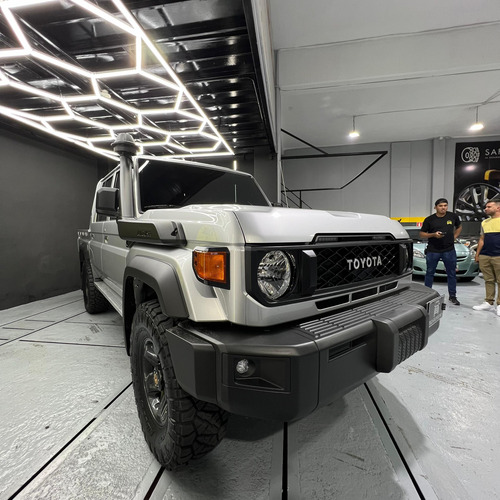 Toyota Land Cruiser Hembrita S79 2024