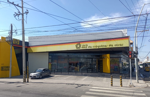 Se Renta Local 891.m2 Irapuato