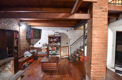 Casa Venta 4 Dormitorios 2 Baños Y Parrilla-lote 10 X 50 - Manuel B Gonnet