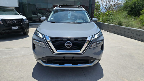 Nissan X-Trail PLATINUM PLUS 2 ROW CVT