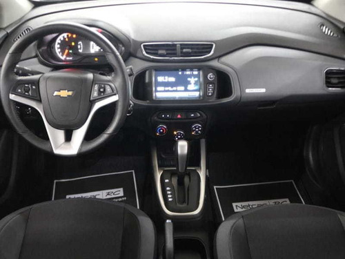 Imagem 12 de 15 de Chevrolet Onix Activ