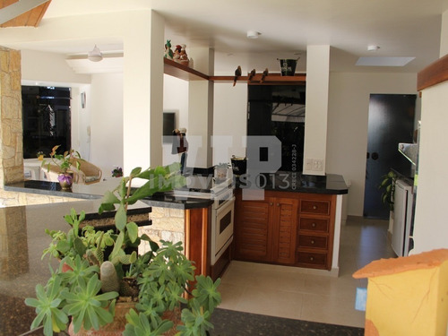 Imagem 28 de 30 de Casa Finamente Decorada Em Condomínio De Luxo - Jardim Acapulco - Guarujá - Ca00004 - 33901804