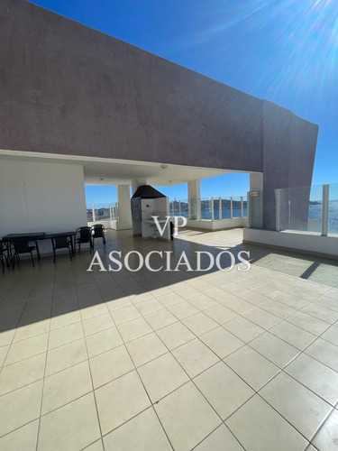 Departamento En Primera Linea Cuenta Con 3d-2b-bod Y Box.