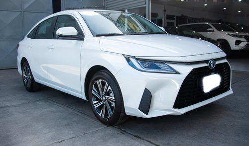 Imagen 3 de 9 de Toyota Yaris 2023 0km Automático