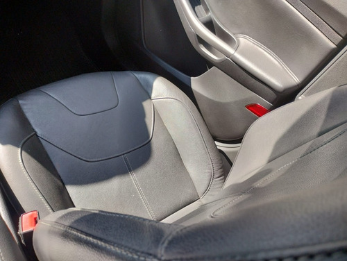 Imagen 12 de 17 de Ford Focus Se Plus At 4ptas 2016 Usado Gris