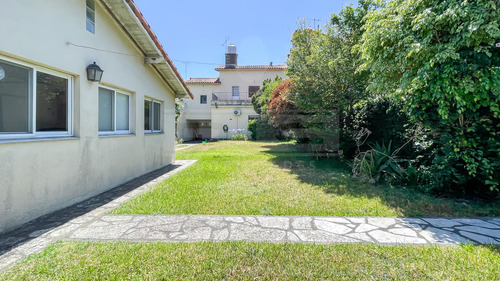 Casa 3 Dormitorios Venta - Florida