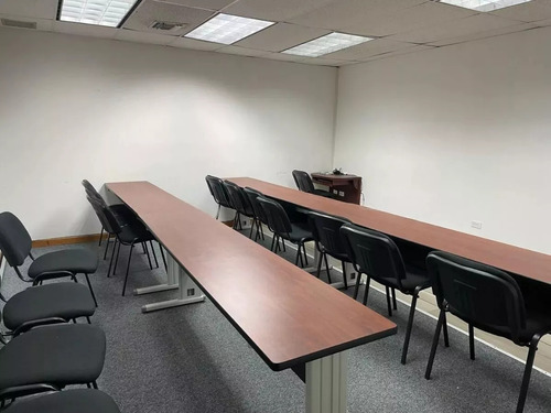 Alquiler Oficina 230 Metros Chuao Estacionamientos Inquilino Y Visitantes 2 Baños Vigilancia C4w