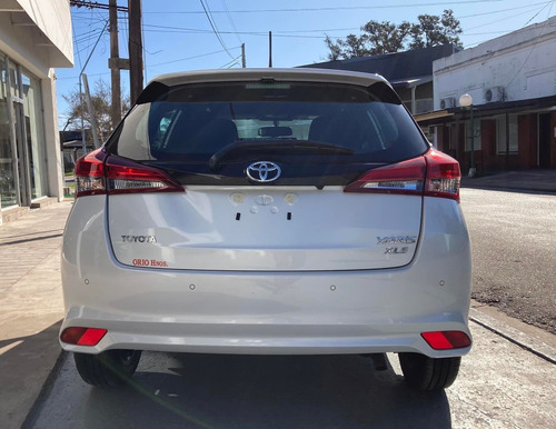 Imagen 7 de 15 de Toyota Yaris 5 Ptas 1.5 16v Vvt-i Xls Cvt 0km My2023