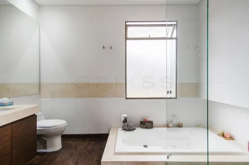 Casa En Venta En Cerros De Suba (localidad De Suba). Cod V5991