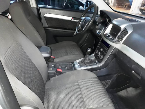 Imagen 11 de 15 de Chevrolet Captiva Ls 2.4 Mt