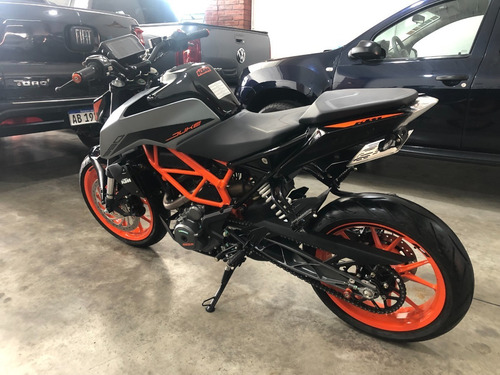 Imagen 3 de 23 de Ktm Duke 390 2021