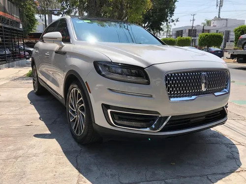 Lincoln Nautilus SELECT