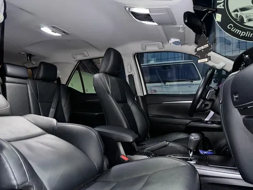 ¡ Toyota Fortuner Srv V6 4x4 Gasolina Automática 2021 !