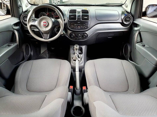 Fiat Grand Siena 1.4 Mpi Attractive 8v Flex 4p Manual