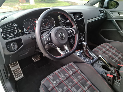 Volkswagen Golf 2018 2.0 Gti Tsi App Connect